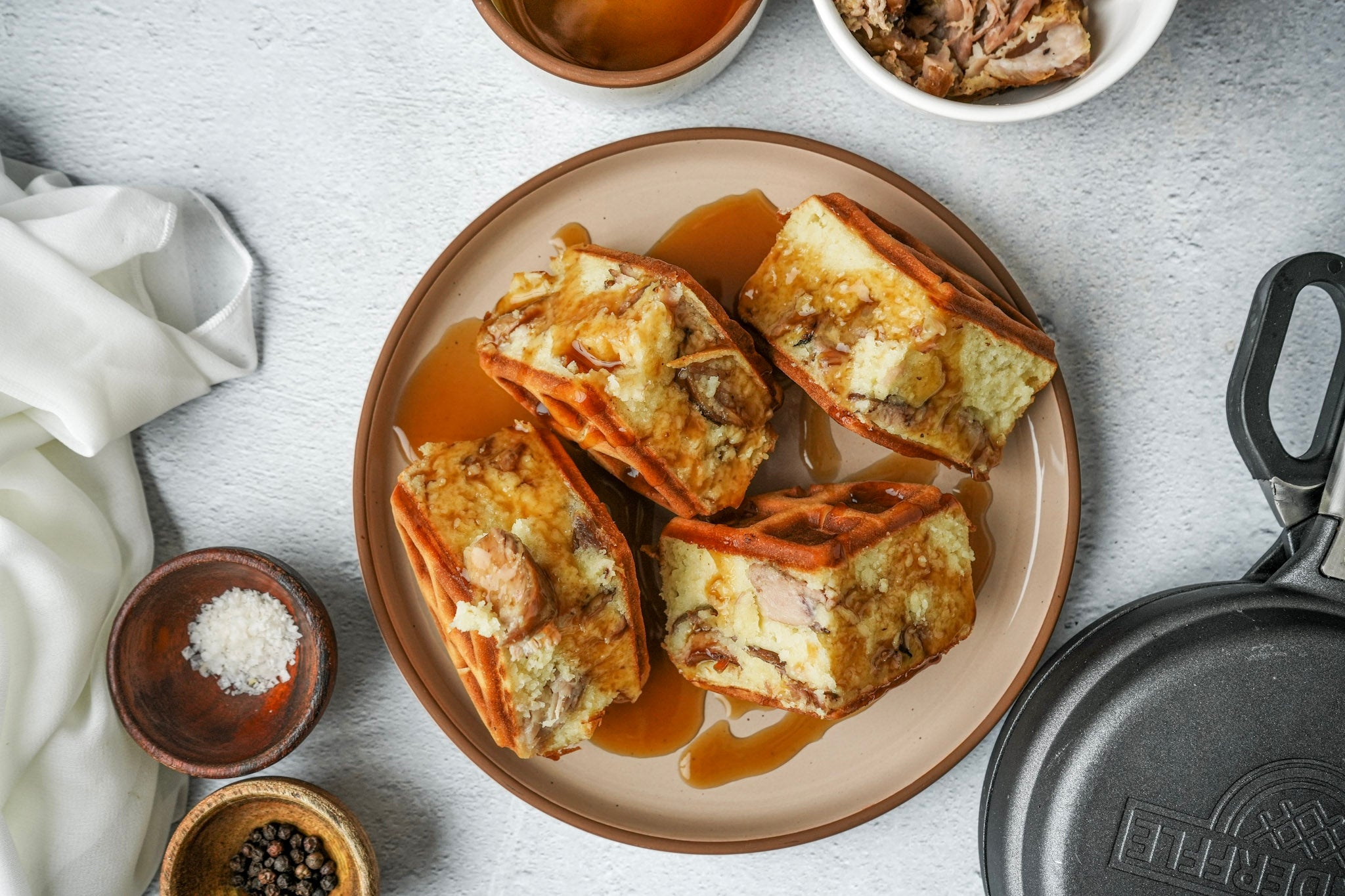 Short Rib & Coffee Demi Stuffed Waffle – Wonderffle